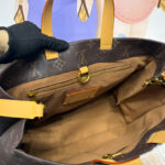 Louis Vuitton Shopper Tote MM M13928 Brown